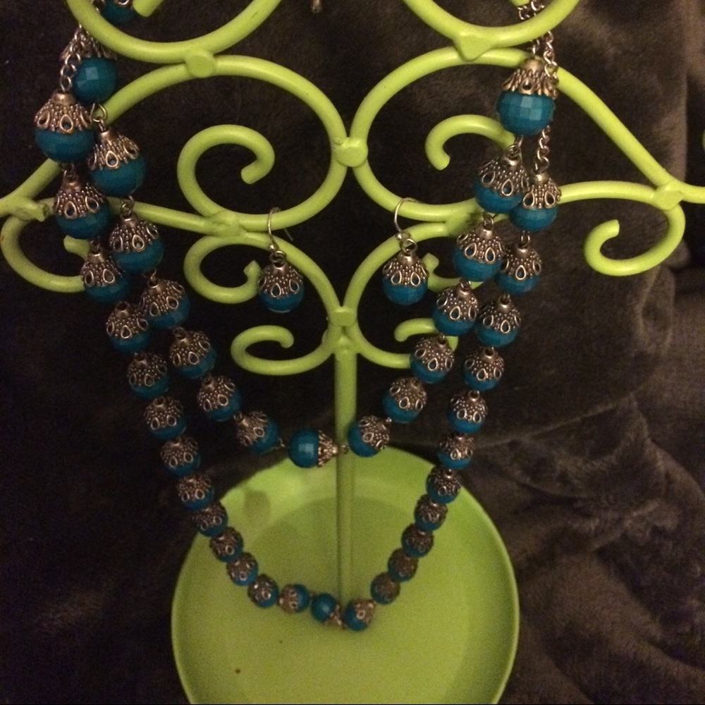 Necklace and earrings